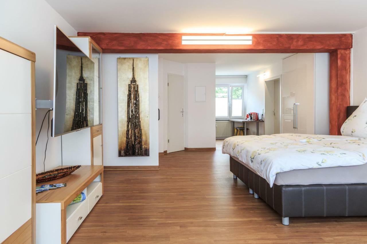 Haus Pia Executive Apartments Фрідріхсгафен Екстер'єр фото